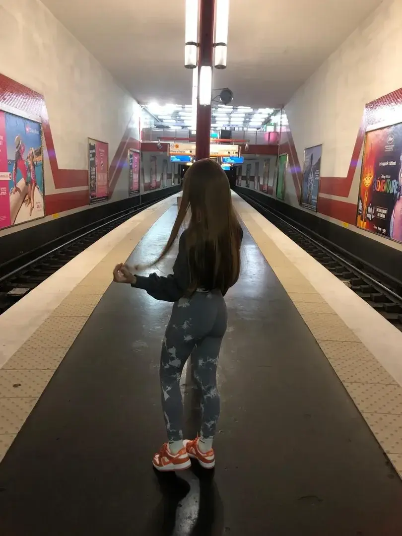 Leak & nude MYM — Angel_kiara : « média » (MYM)