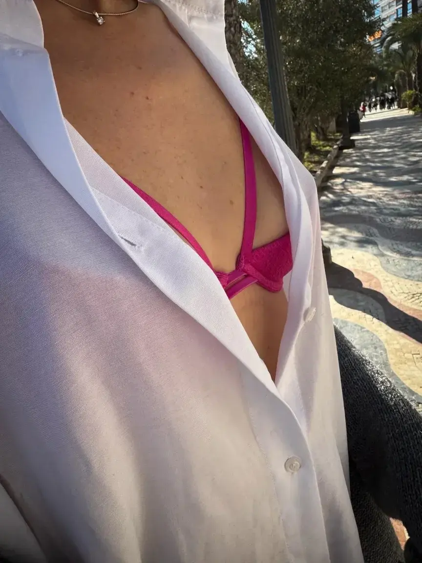 Leak & nude MYM — lena_coquine69 : « J'aime que les papa me mattent » (MYM)