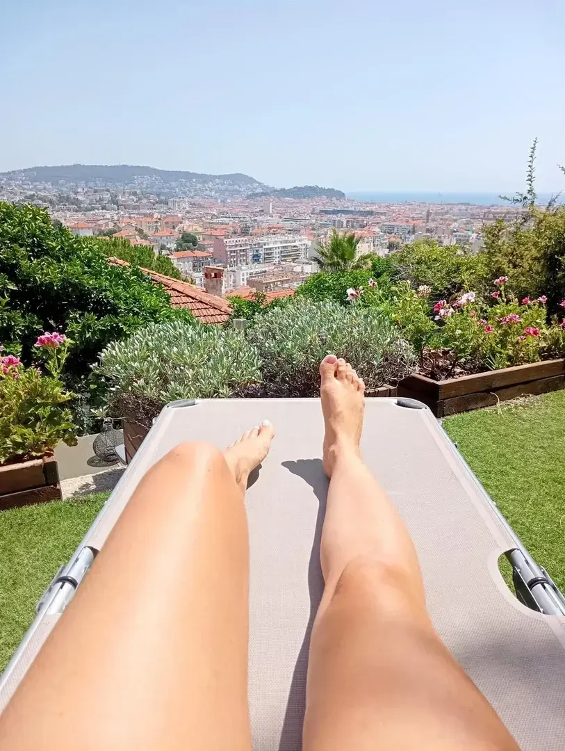 Leak & nude 3 — Feetsbeautymark