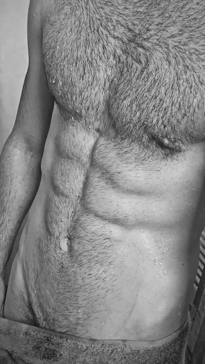 Leak & nude 9 — Moustache27