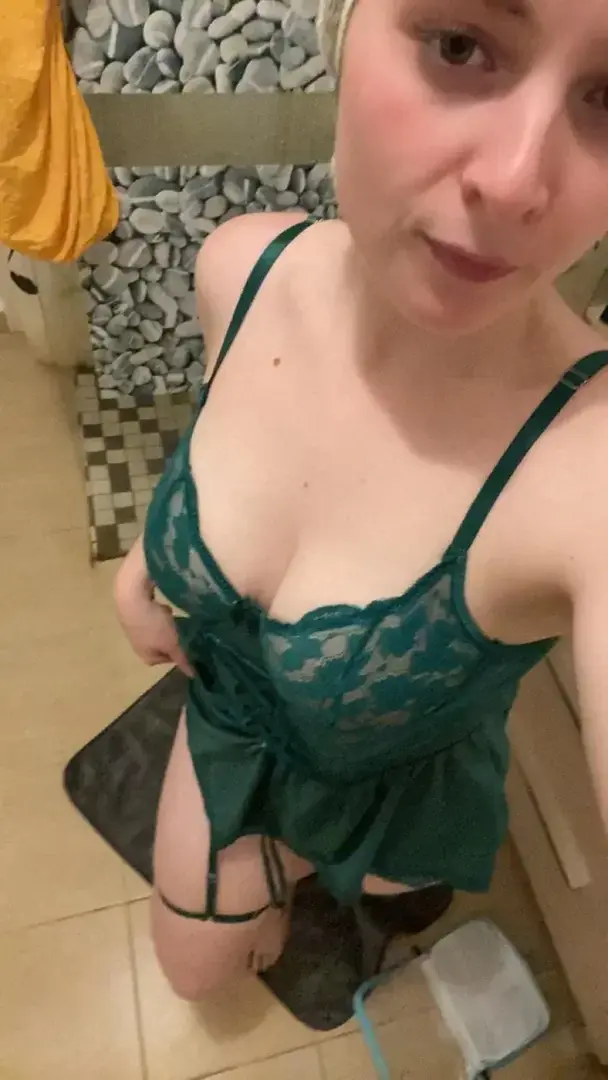 Leak public de Jessdu41 — « description de la photo » (nude) sur MYM