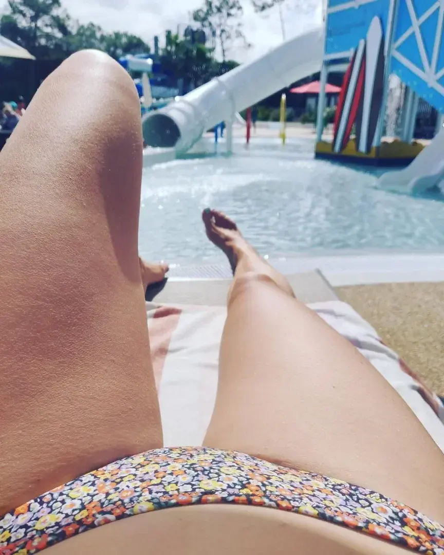 Holidays ... 🌴☀️#feet #feetmodels #feetworship #holidays