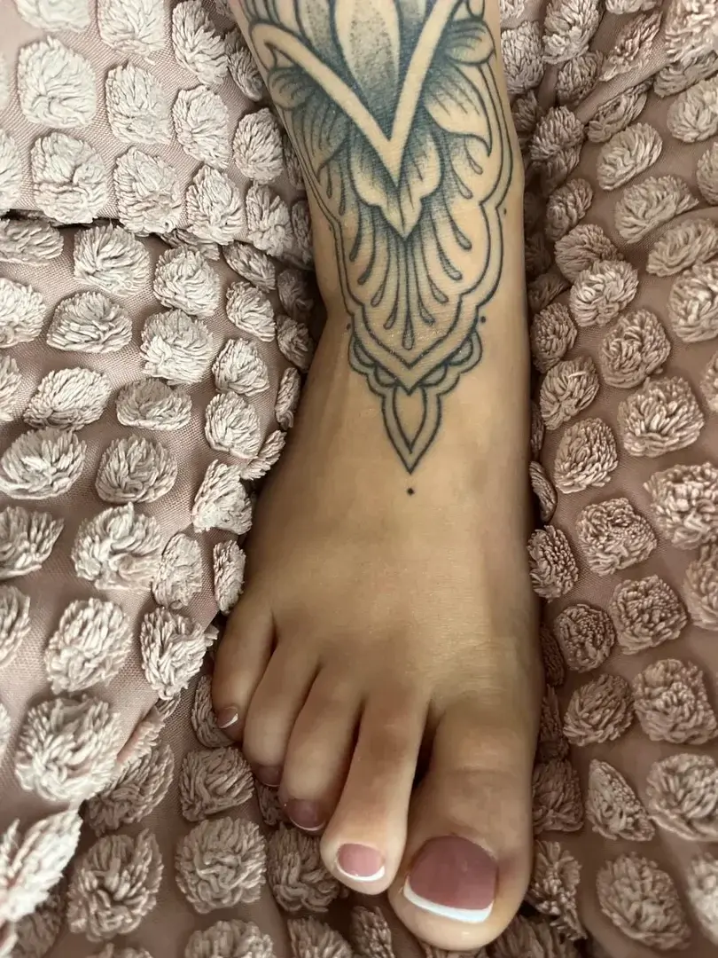 Leak & nude 2 — Petit_36