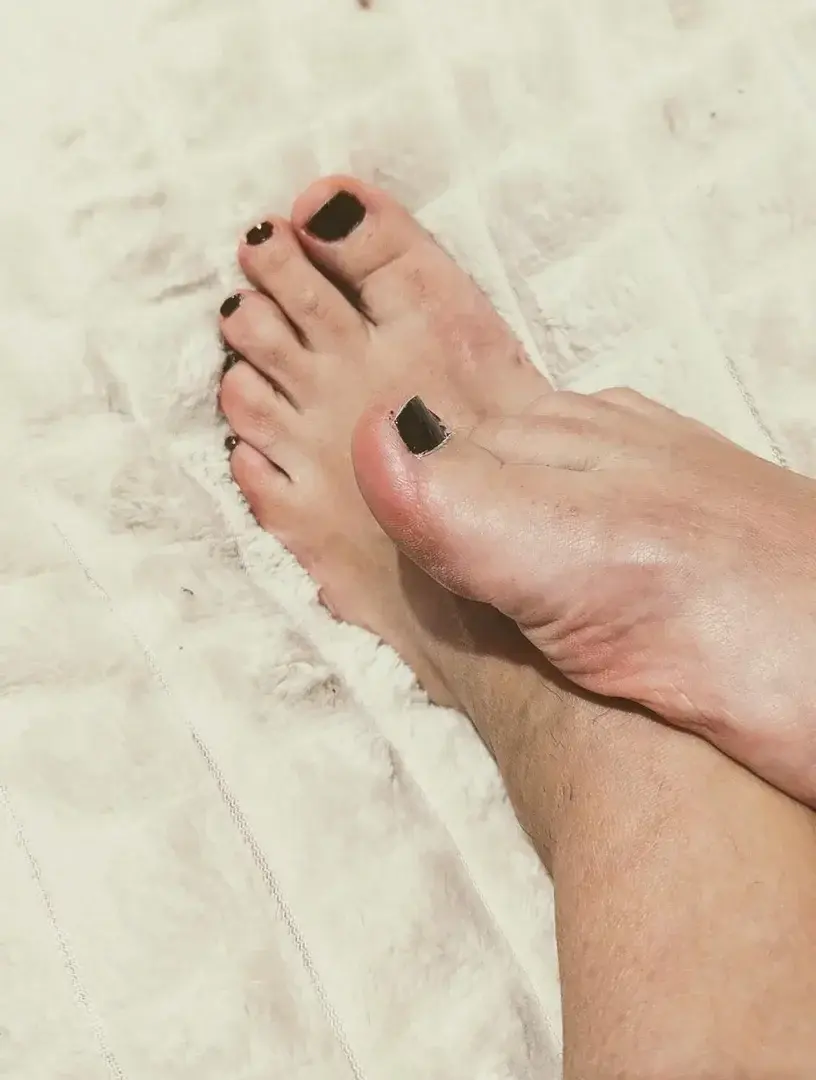 Leak & nude 5 — Lilifeetandmore