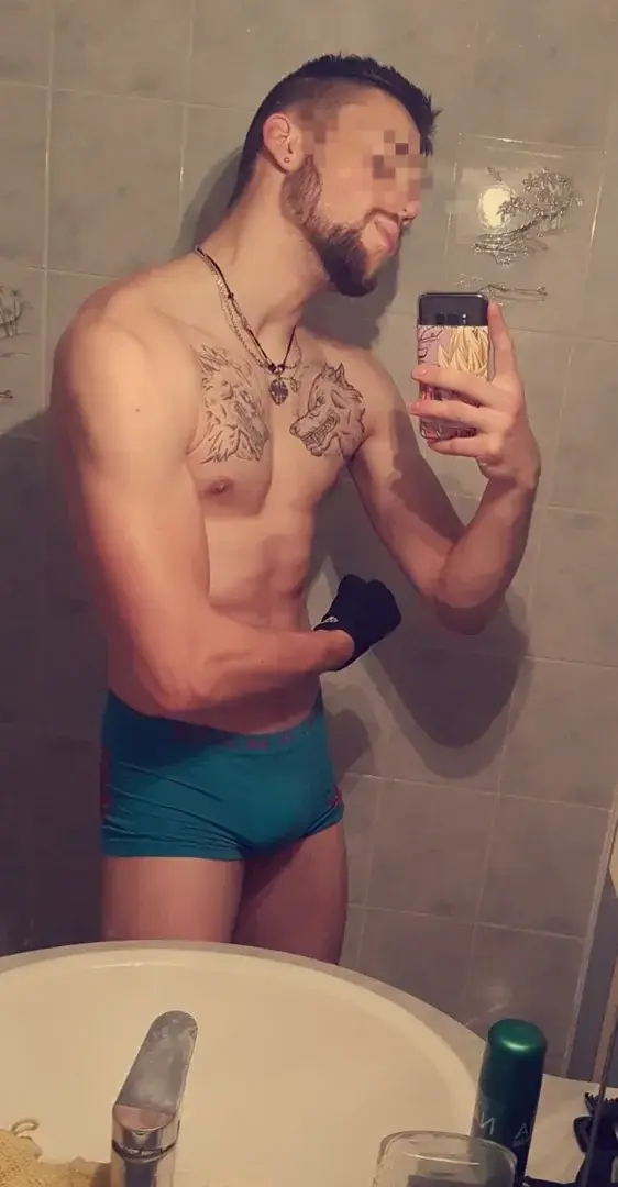 Leak & nude 1 — Bjornchibredefer