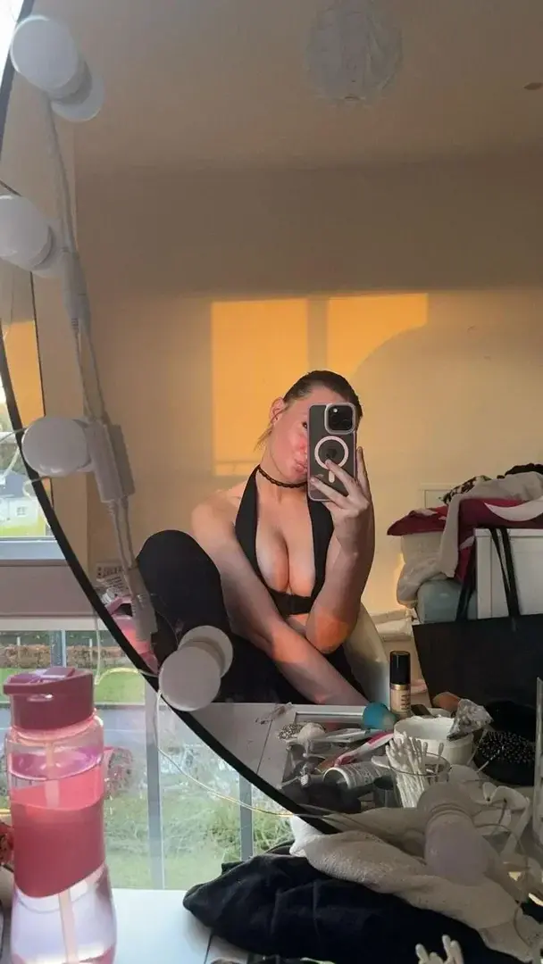 Leak public de Nesss_ds — « Golden hour 🌅 » (nude) sur MYM