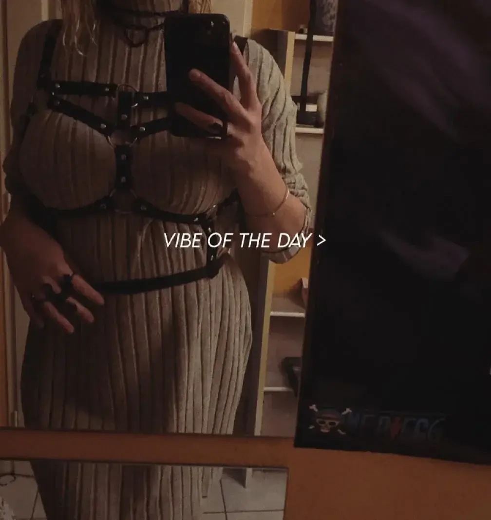 Il y en aura peut être une sans la robe, qui sais.