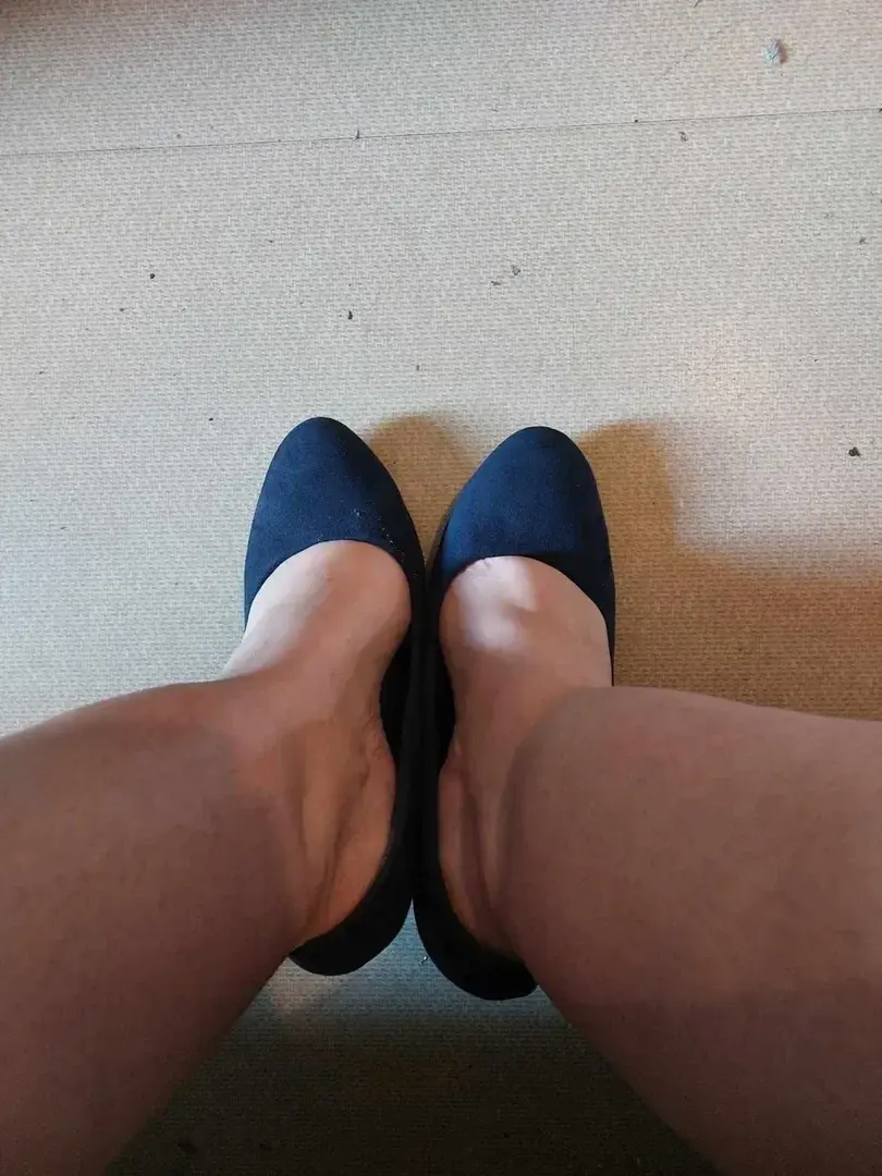 Leak & nude MYM — _stella-feet : « média » (MYM)