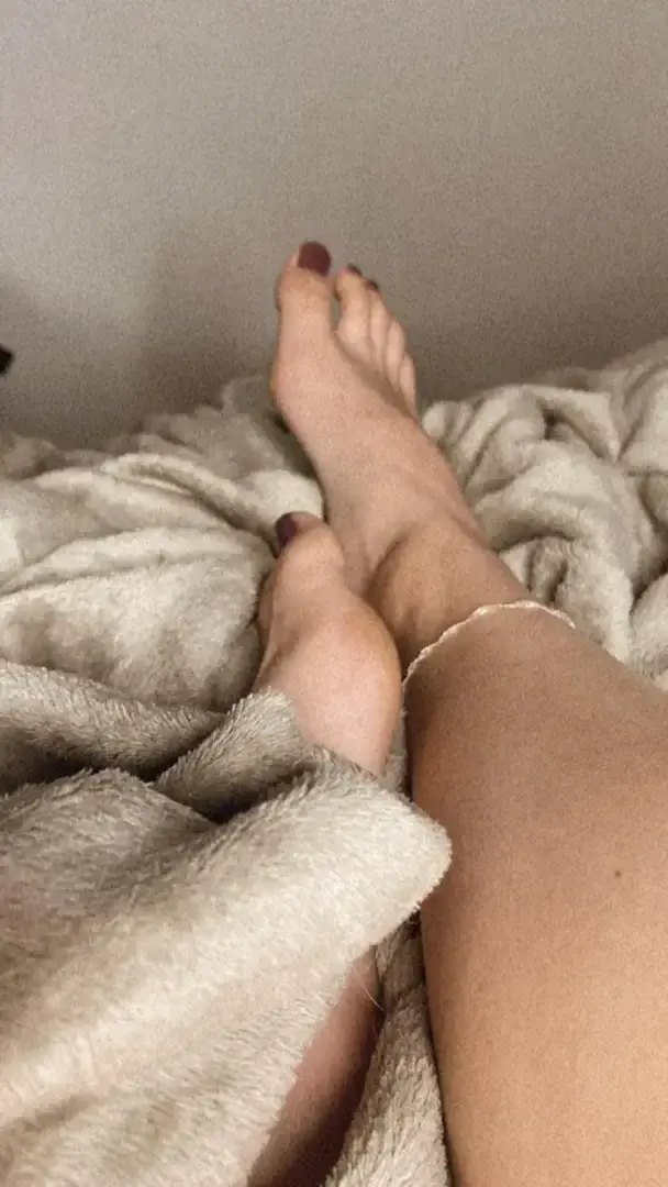 Leak & nude 4 — Sunshine_feet_