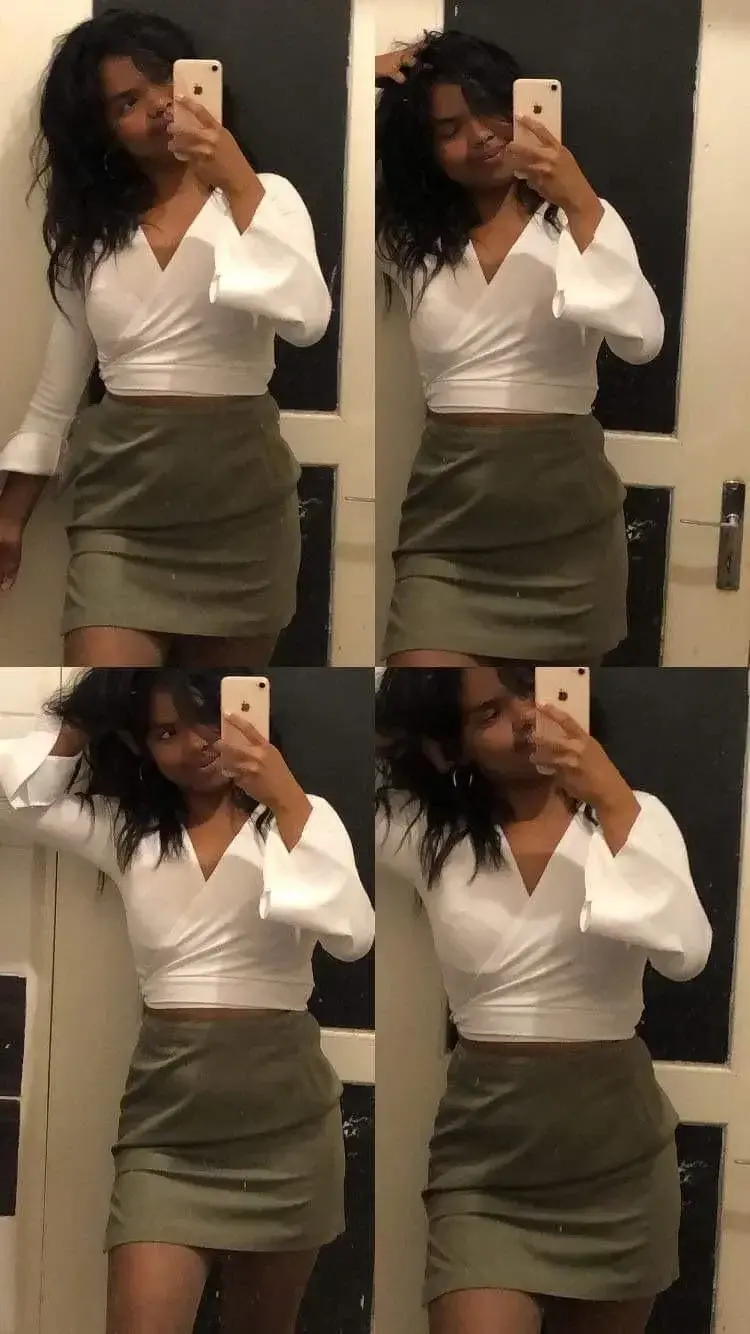 Secrétaire bien coquine 😋😋