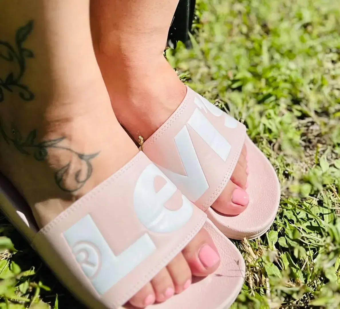 Leak & nude 11 — Calathealys
