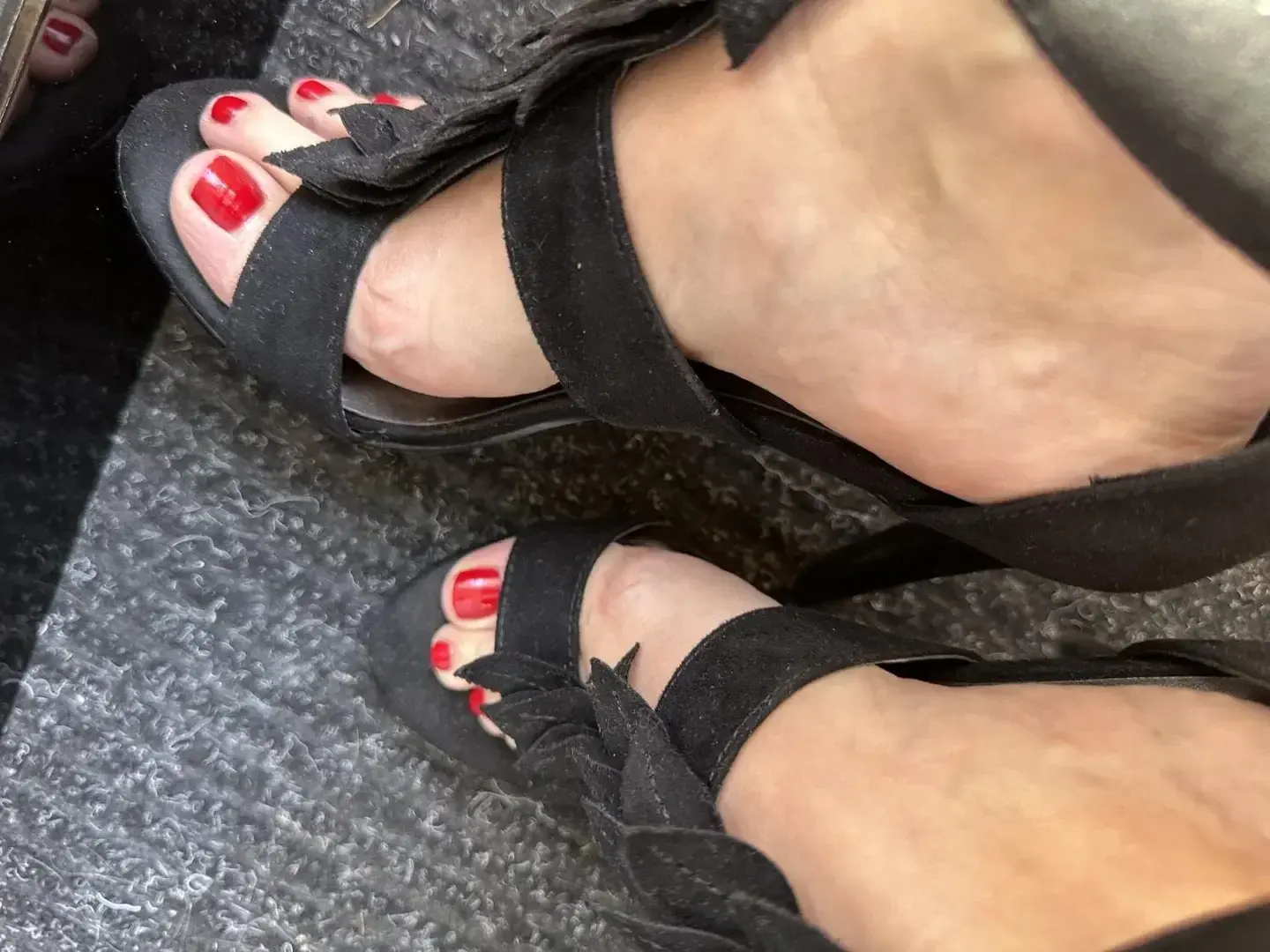 Leak & nude 1 — Tinnyfeetsweet_