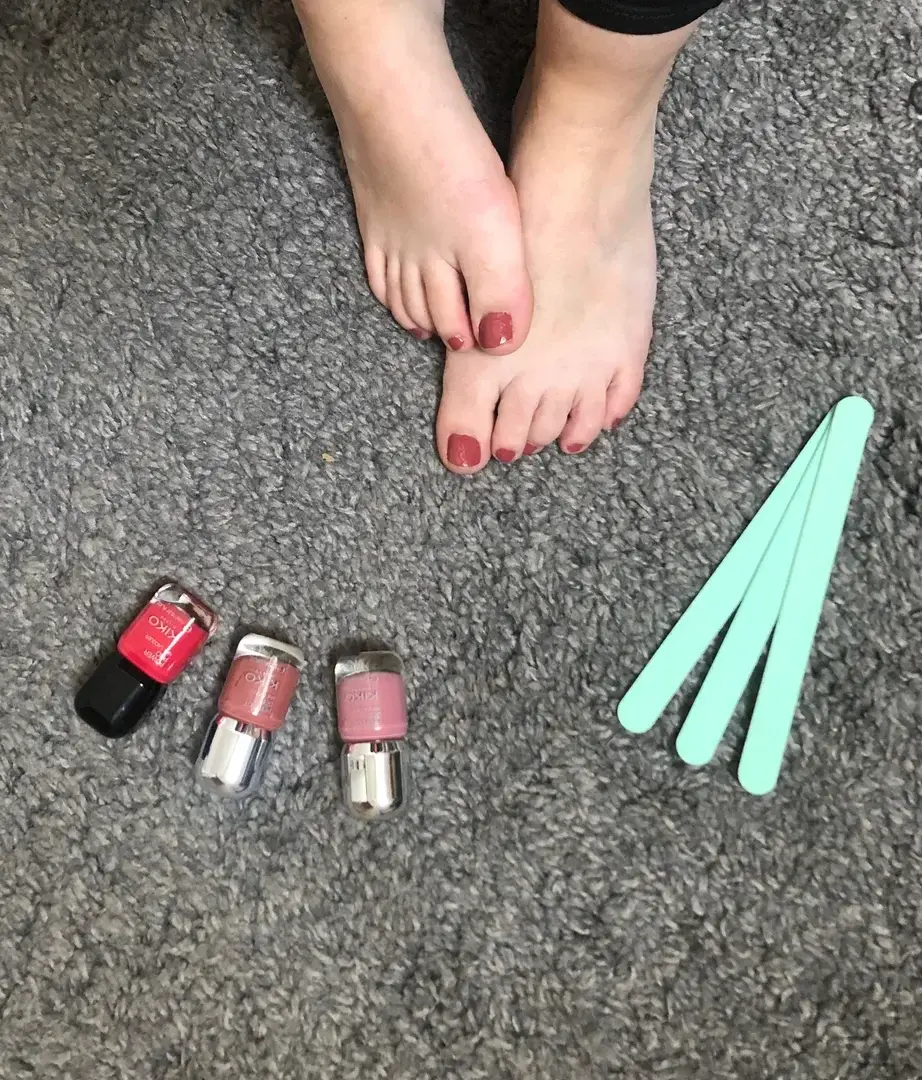 Leak & nude 1 — Lovepetitpieds