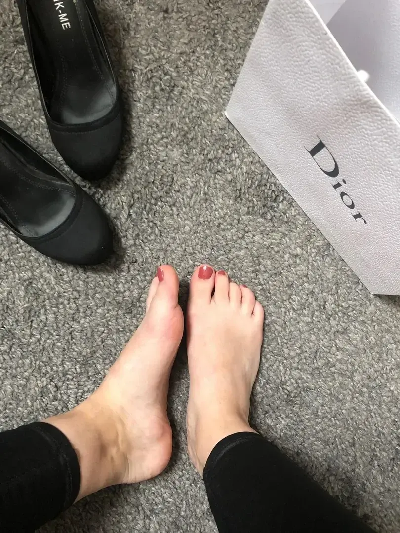 Leak & nude 2 — Lovepetitpieds