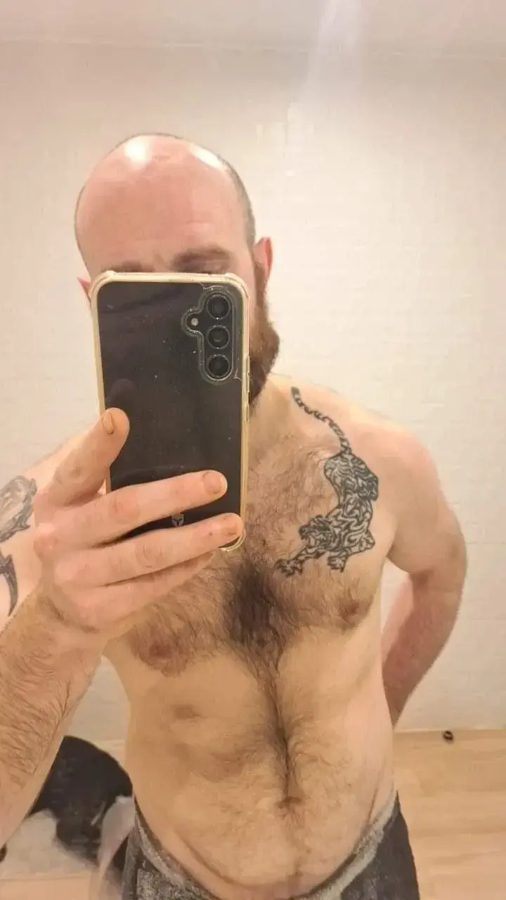 Leak & nude 1 — Levikingjurassien
