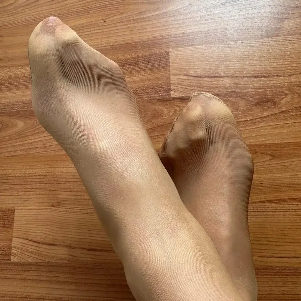 Leak & nude 11 — Domifeetlove