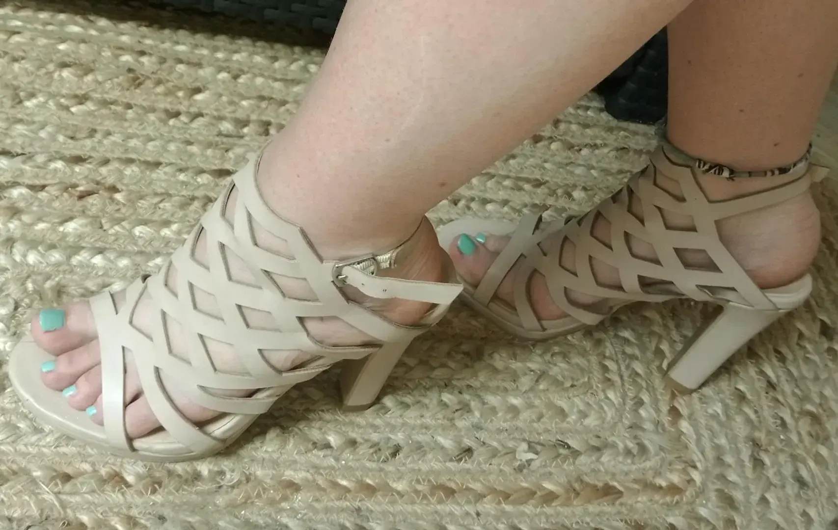 Leak & nude 4 — Cooxypantyhosefeet