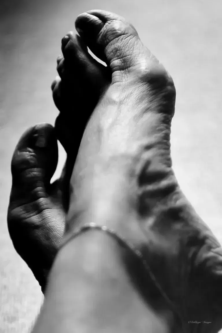 Leak & nude 2 — Mes-petits-pieds-fetichisme