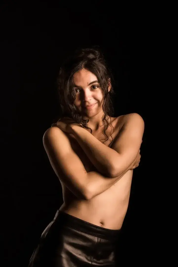 Leak public de Laurannei_ — « description de la photo » (nude) sur MYM