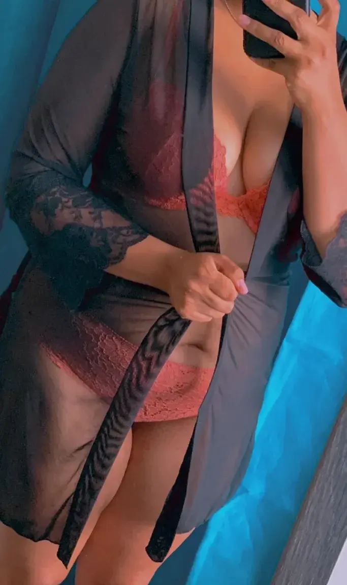 Leak & nude 1 — Honeyfeet974