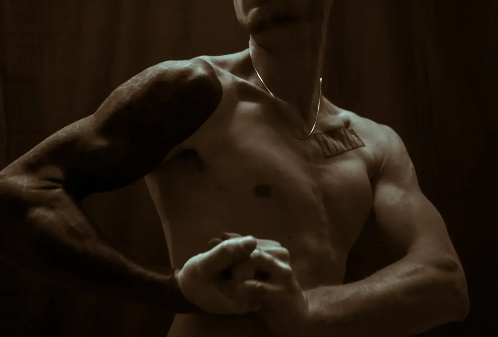 Leak & nude 3 — J-meyer