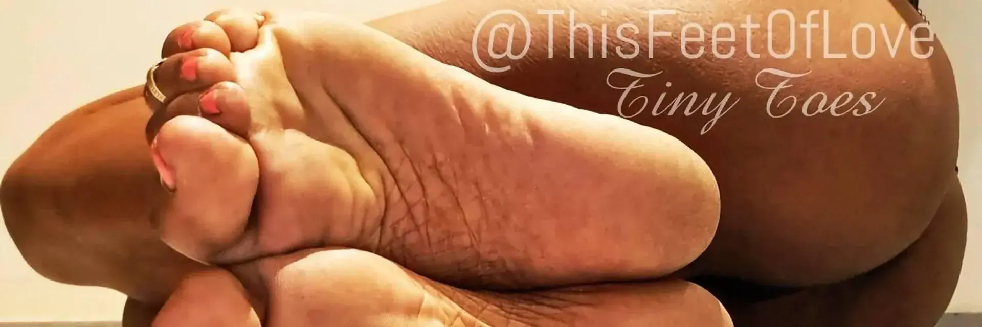 Photo de couverture de Prettytinytoes