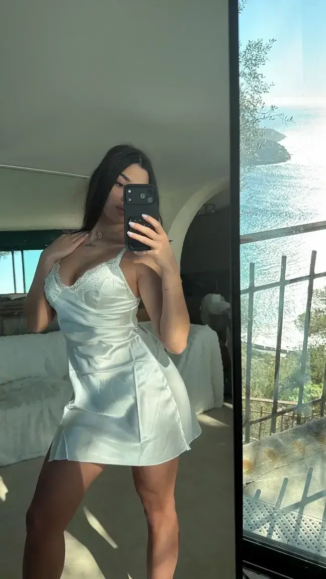 j'aime trop me sentir comme ça tout simplement 🤭(mon abo est gratuit, aucun code nécessaire 💋)