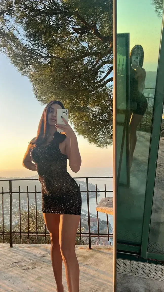 t’oses pas me dire ce que tu ferais si j’étais juste là cet après-midi ? 😏Abonnement gratuit sans code ❣️
