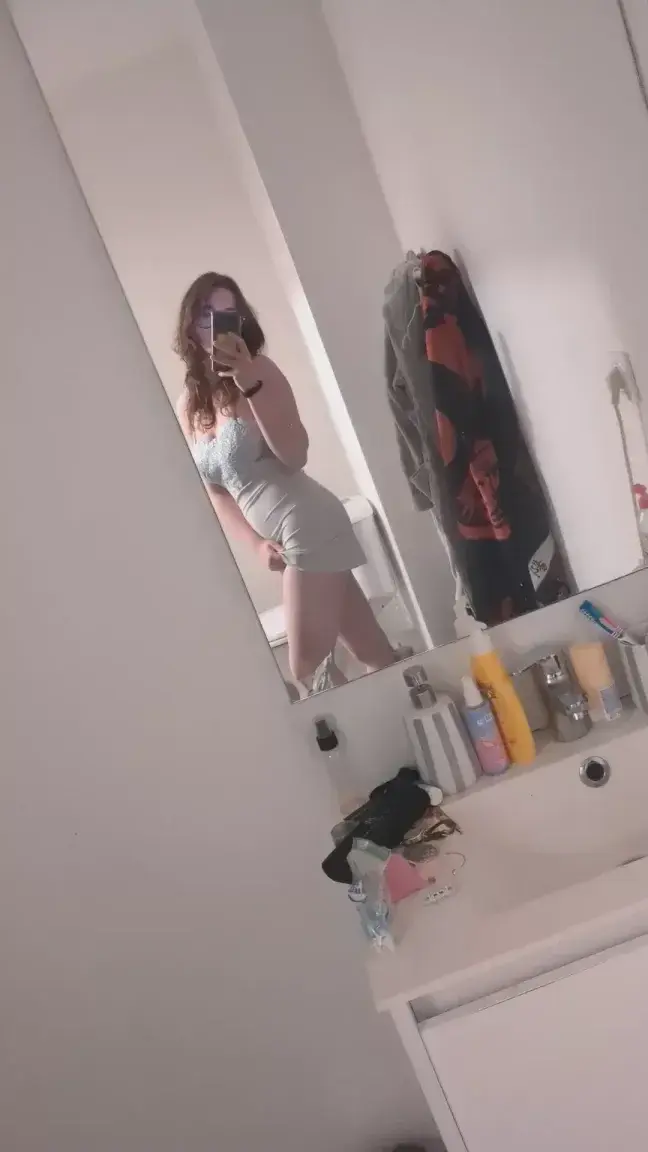 Elisetempete - Photo exclusive MYM 1 | French Modèles