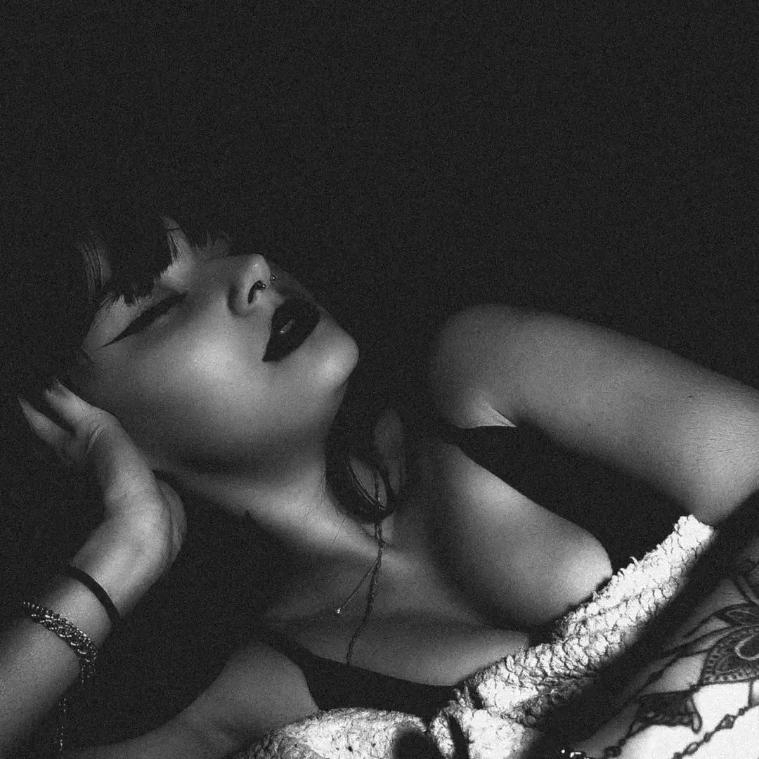 Leak & nude 2 — Inkedsam