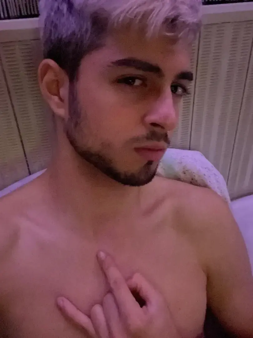 Leak & nude 1 — Ykfoz