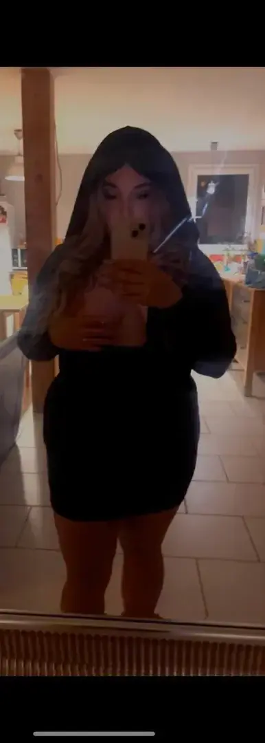 Leak & nude 2 — Evalovaa