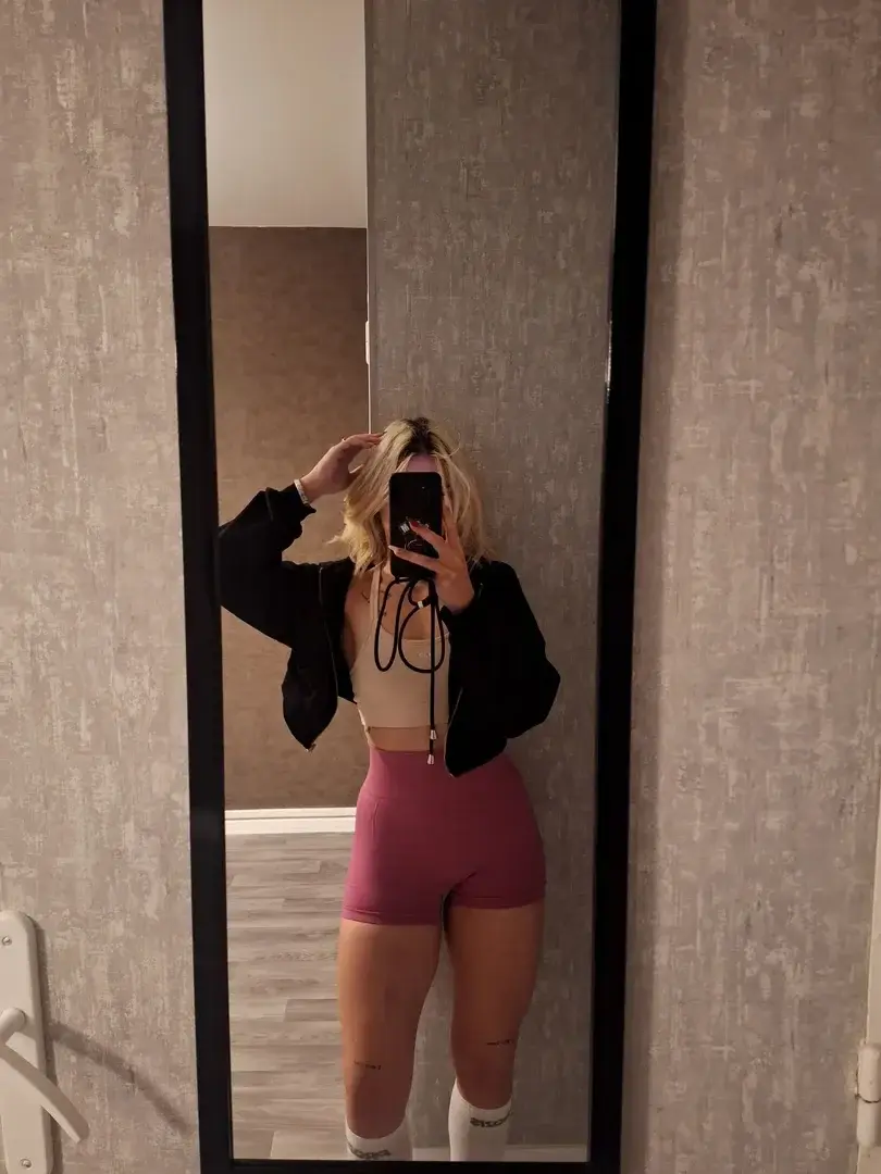 __fanny2___ — média 12 | French Modèles