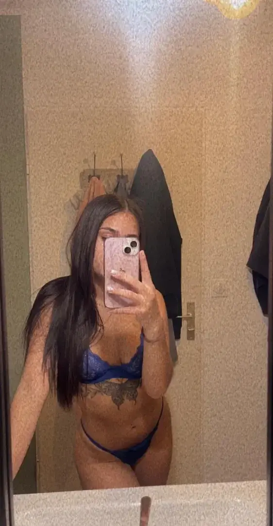 Leak & nude 2 — Caelia