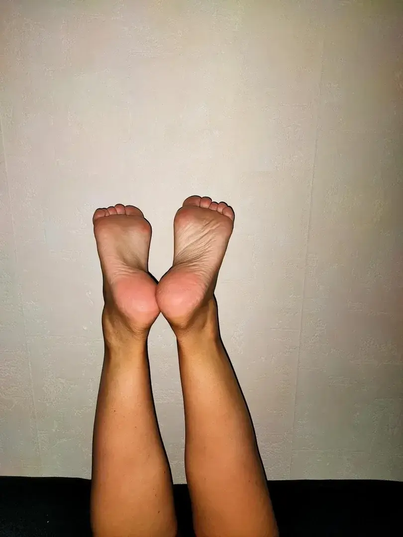 Photo de couverture de _onlymyfeet13_