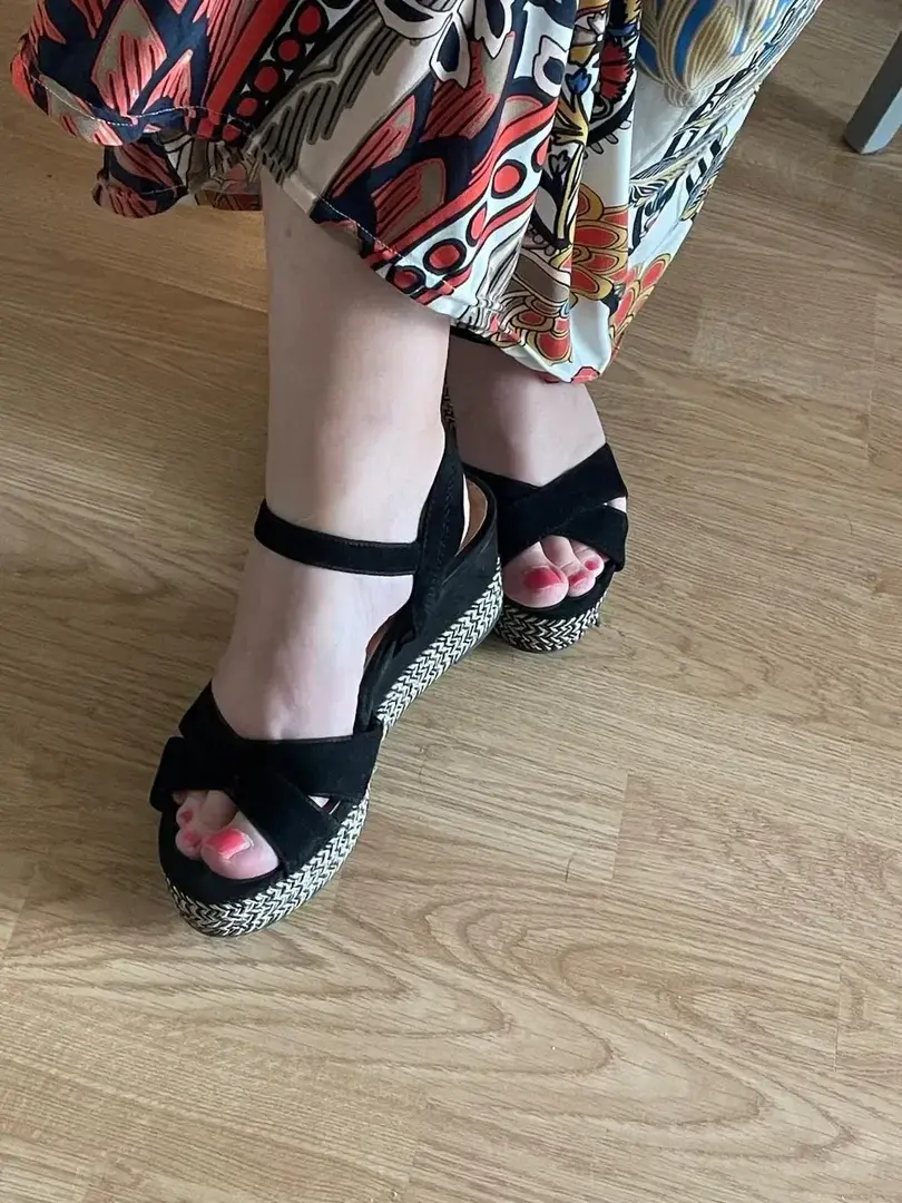 l0ve_feet - Photo exclusive MYM 1 | French Modèles