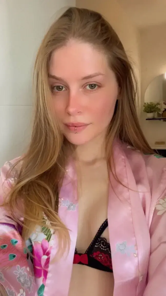 venusbleue_ - Photo exclusive MYM 2 | French Modèles
