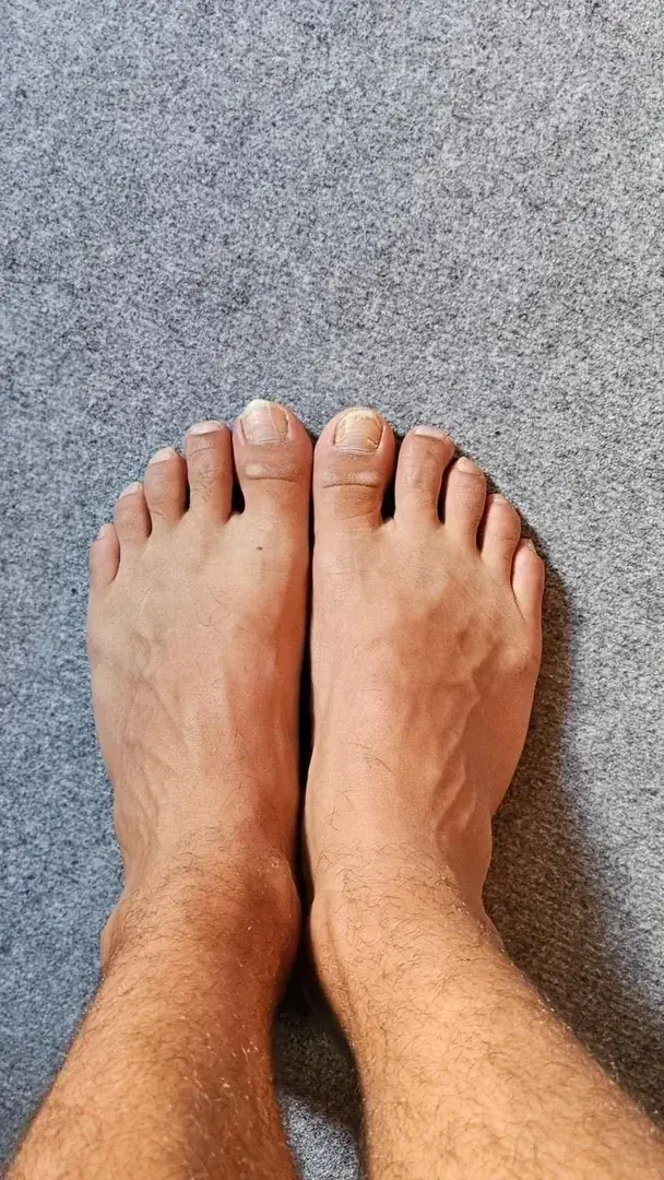 Leak & nude 1 — Les_pieds_du_mec