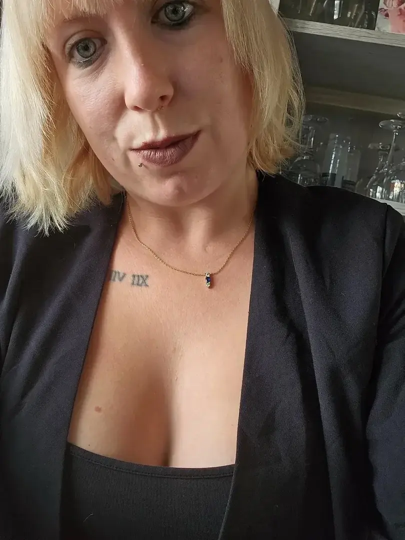 Leak & nude 5 — Gwenlove62