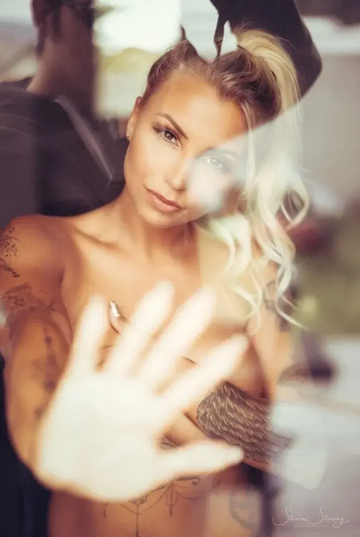 Leak & nude MYM — Elizasecret : « Ich wollte dich nur ein bisschen reizen 😇 » (MYM)