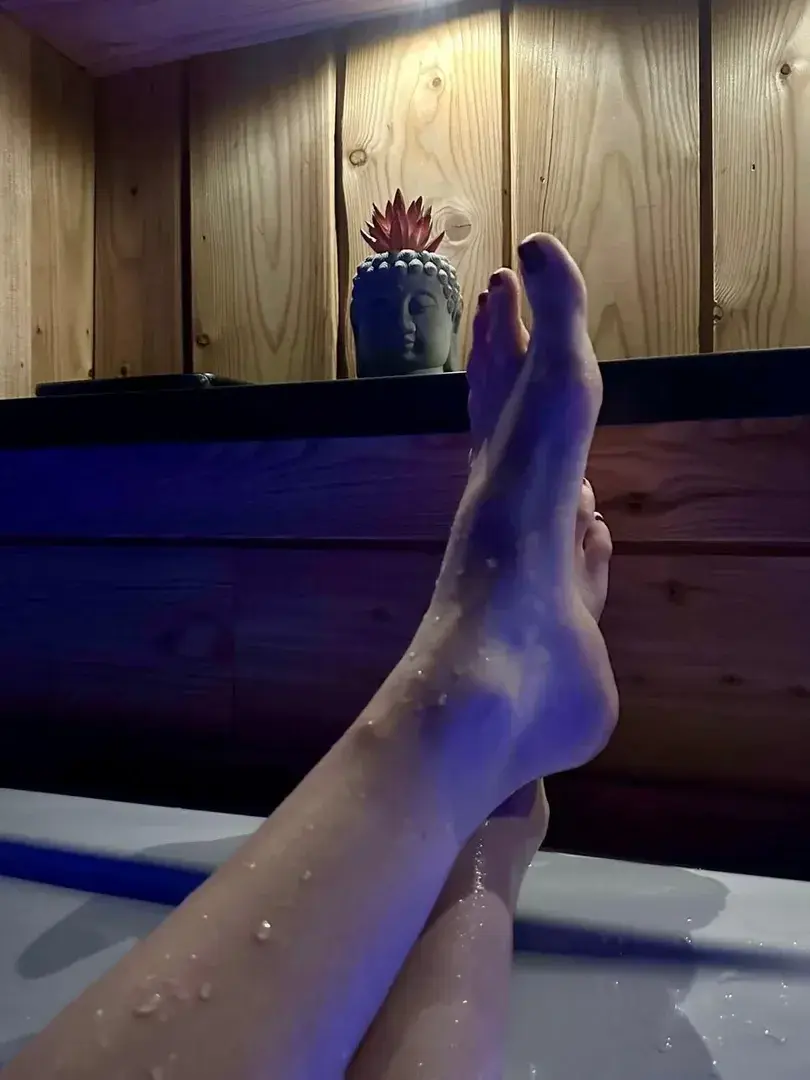 Leak & nude 2 — Liberdade_corporal