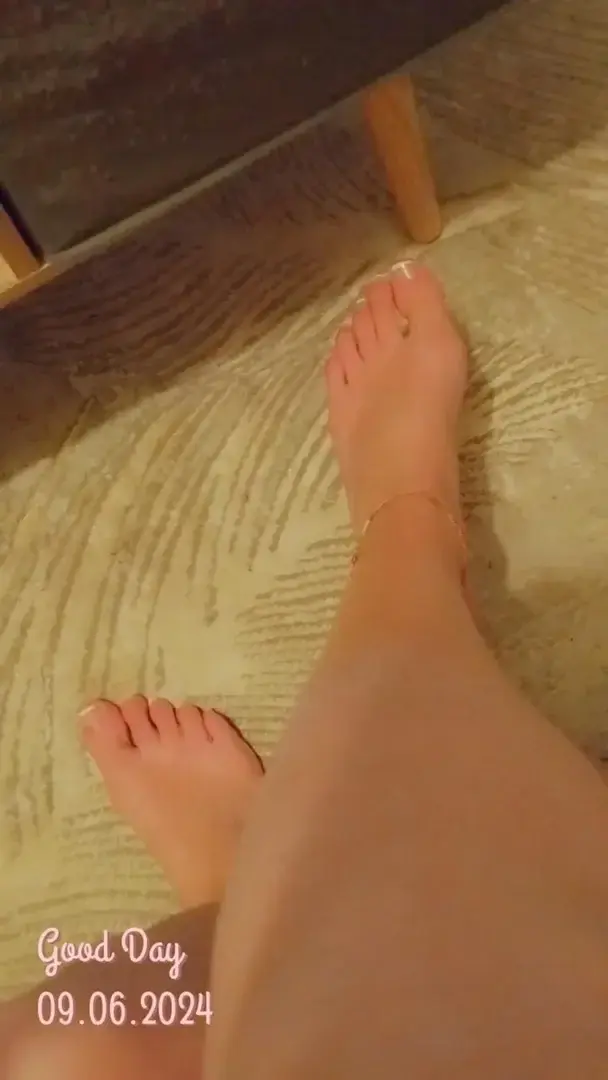 Avatar de Aliceaubeaupieds