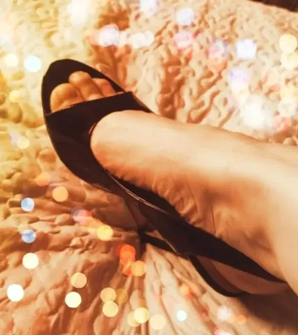 Leak & nude 3 — Lucrecia_sweet_feet