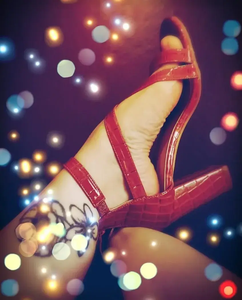 Lucrecia_sweet_feet — média 6 | French Modèles