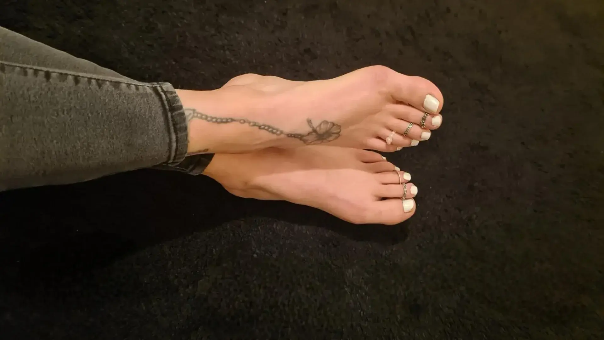 Leak & nude 1 — Feetspearl