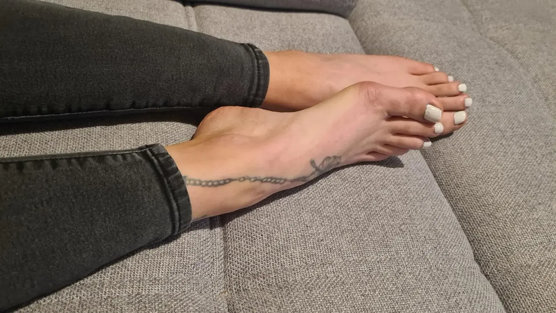 Leak & nude 4 — Feetspearl