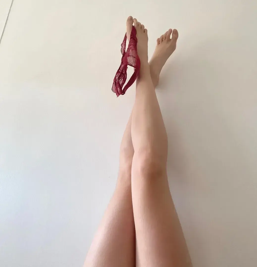 Leak & nude 1 — Freethefeet