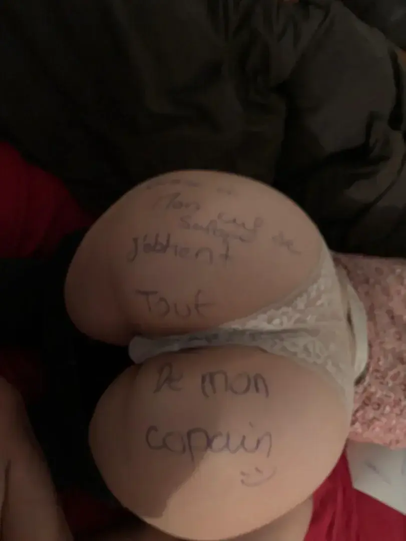 Leak & nude 2 — Deesse_des_martyrs