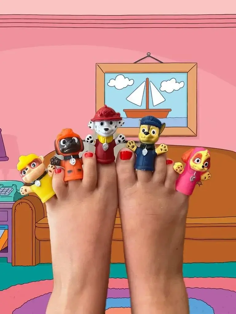 Leak & nude 1 — prends-ton-pied-estale-feet