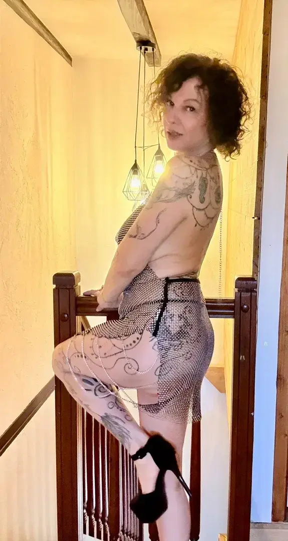 Viens, je t’emmène… tu n’imagines pas ce qui t’attend 😈💦 L’abonnement est gratuit 😏